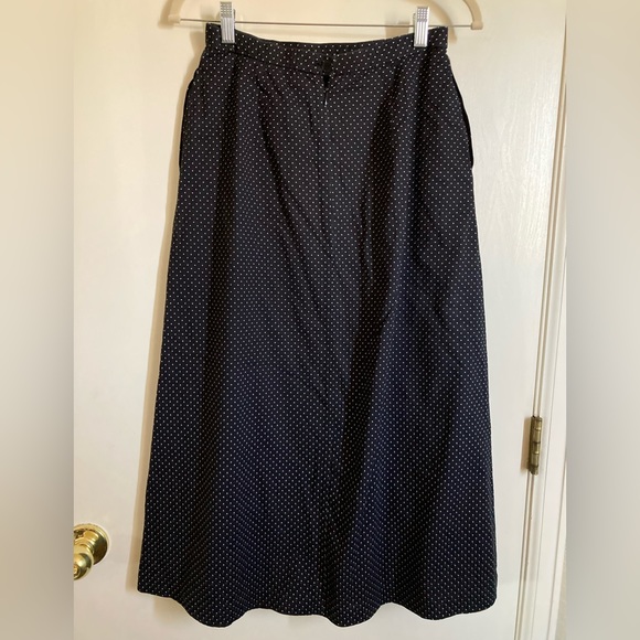🌸EUC Pendleton Black with White Polka Dot’s Midi Skirt Slightly Flared Hem A232 - Picture 6 of 6
